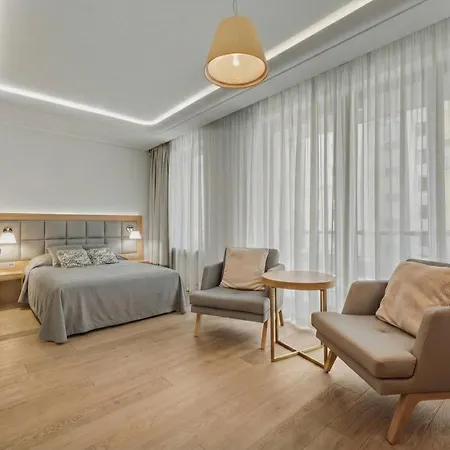 Mokotow Cybernetyki Three Apartman