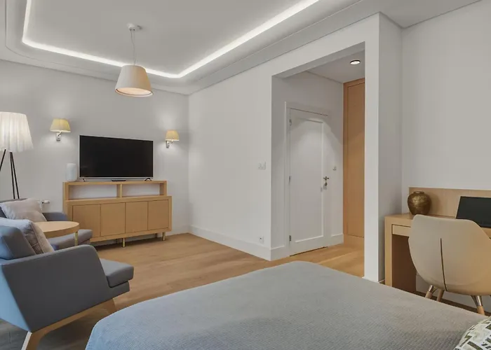 Mokotow Cybernetyki Three Varsó