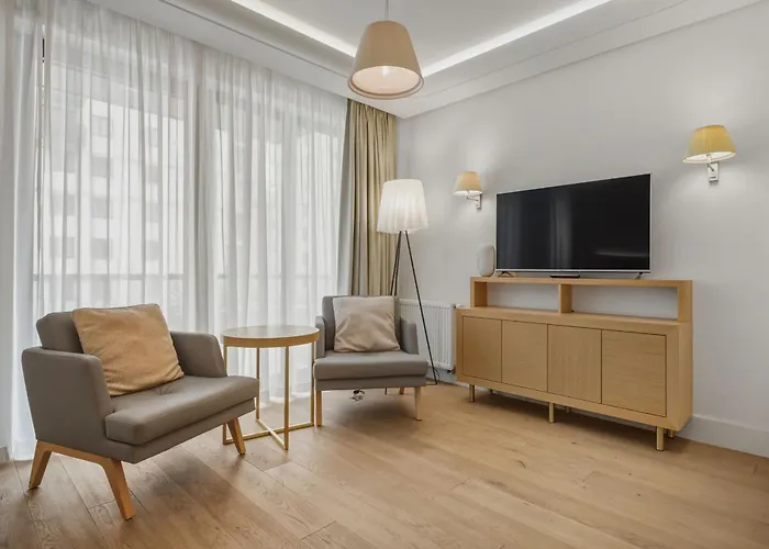 Mokotow Cybernetyki Three Apartman Varsó