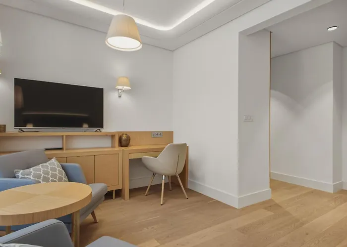 Apartman Mokotow Cybernetyki Three