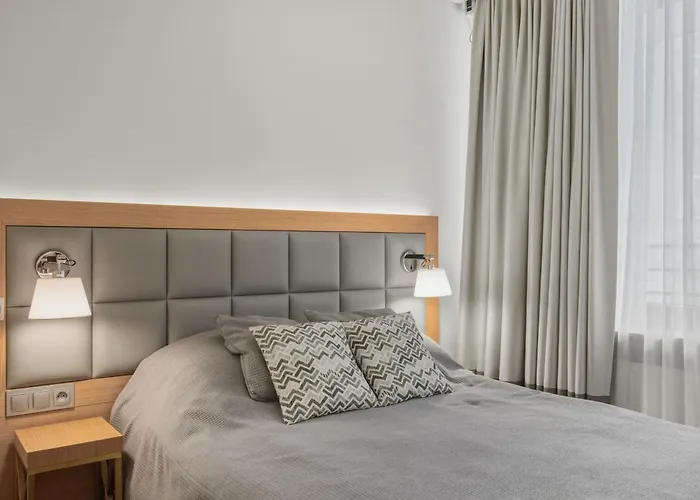 Mokotow Cybernetyki Three *